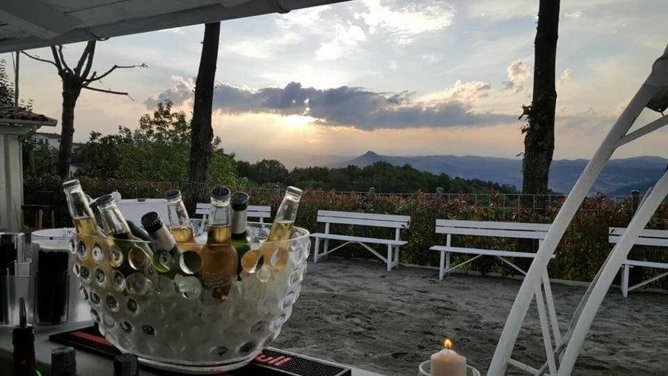 Locanda Del Sole Montese Kültér fotó